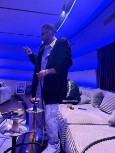 محمد رمضان يثير الجدل بصورة جديدة من كواليسه.. وظهور مختلف يشعل السوشيال ميديا