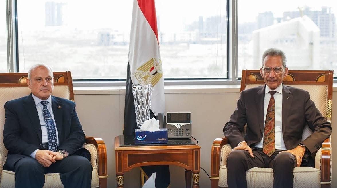 وزير شئون المجالس النيابية يستقبل رئيس هيئة النيابة الإدارية لبحث سبل التعاون وتحقيق التكامل بين مؤسسات الدولة