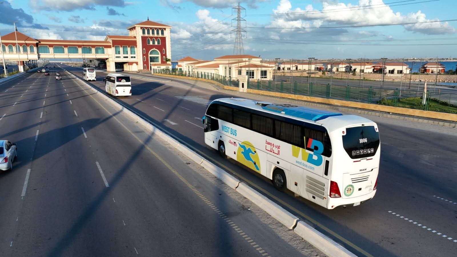 طفرة غير مسبوقة في قطاع النقل.. خطة شاملة لتحديث الأسطول وتعزيز الخدمات في جميع المحافظات