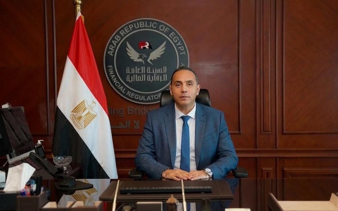 بقرار من رئيس الوزراء: انضمام الدكتور إسلام عزام إلى المجموعة الوزارية الاقتصادية