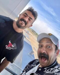 محمد ثروت وأحمد العوضي.. صورة كوميدية تشعل السوشيال ميديا