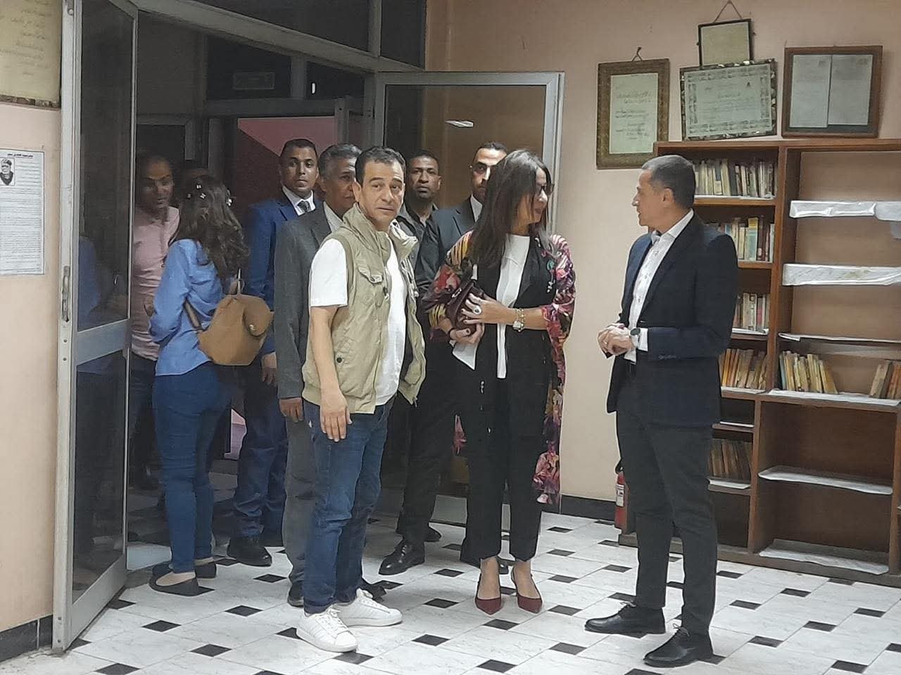 وزيرة الثقافة توجه بتطوير قصر ثقافة العقاد بأسوان وإدراجه على الخريطة السياحية والثقافية