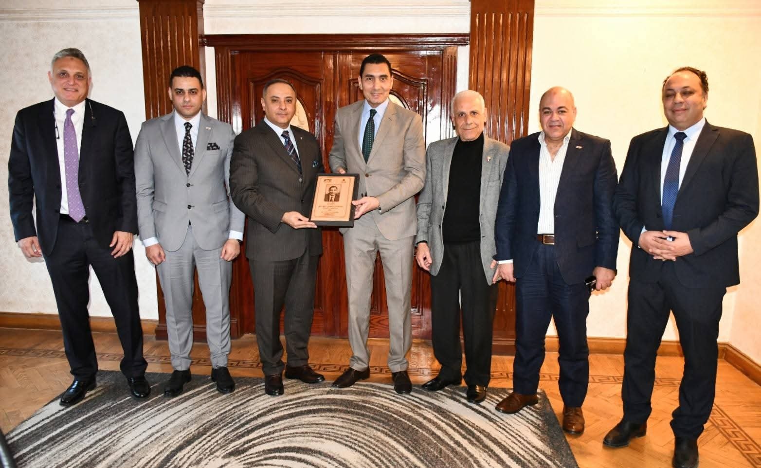 وزير الشباب والرياضة يجتمع باتحاد التايكوندو لبحث خطة المرحلة المقبلة ودعم الأبطال استعدادًا للبطولات الدولية