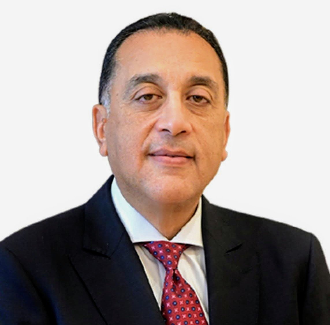 عودة مواعيد الإغلاق الطبيعية في مصر.. إنهاء قرار غلق المحلات والمطاعم والمقاهي في الساعة 11 مساءً