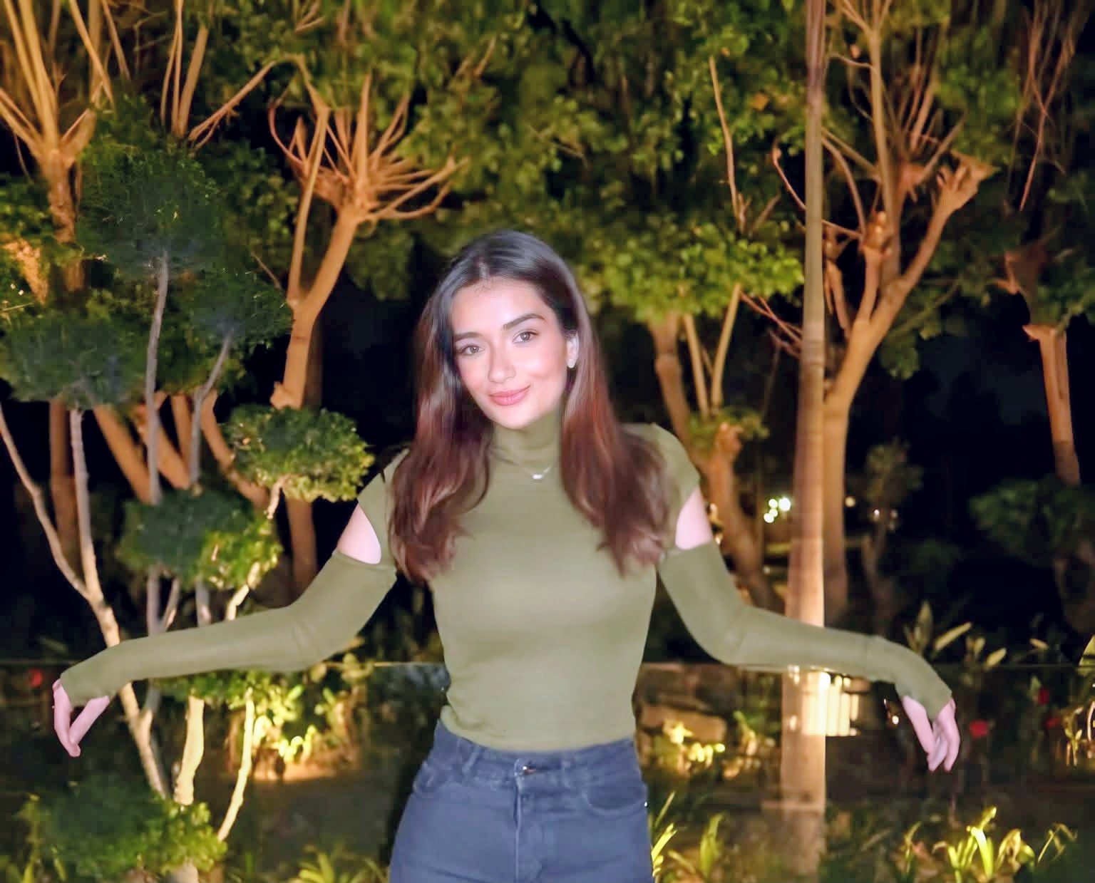 ملك أحمد زاهر تخطف الأنظار في “Girls Night” برفقة شقيقتها ليلى.. صور عفوية تثير تفاعل الجمهور