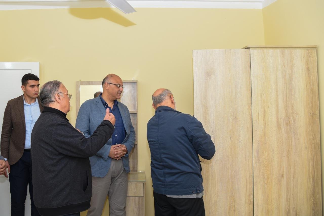 محافظ الإسكندرية يفتتح تطوير “قرية بغداد” بالعامرية.. تسليم منازل متكاملة للأهالي في مبادرة إنسانية رائدة 26 محافظ الإسكندرية يفتتح تطوير “قرية بغداد” بالعامرية.. تسليم منازل متكاملة للأهالي في مبادرة إنسانية رائدة