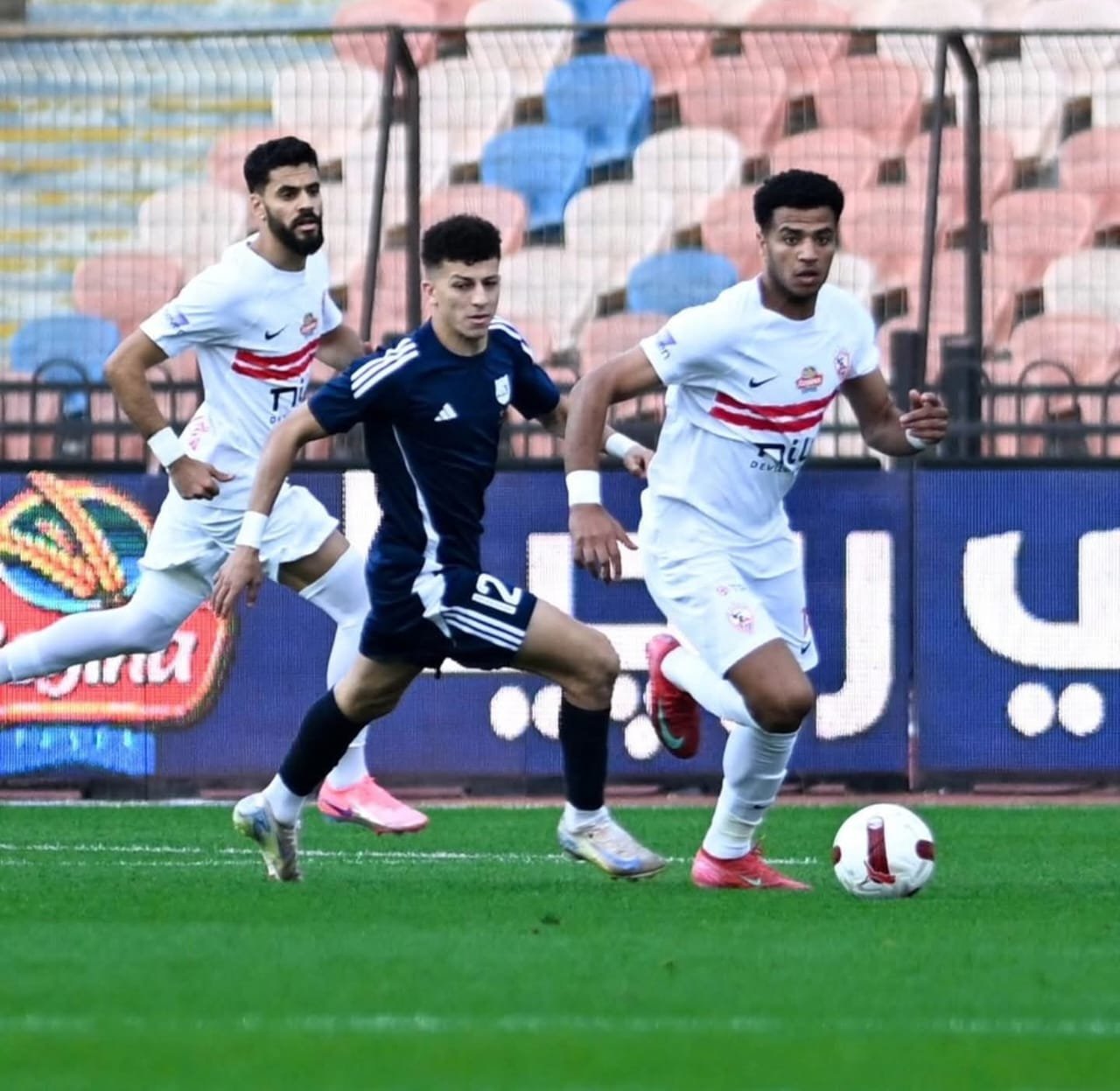 الدفاع البترولي يمنع التقدم الأبيض.. تعادل الزمالك وإنبي يشعل صراع دوري نايل