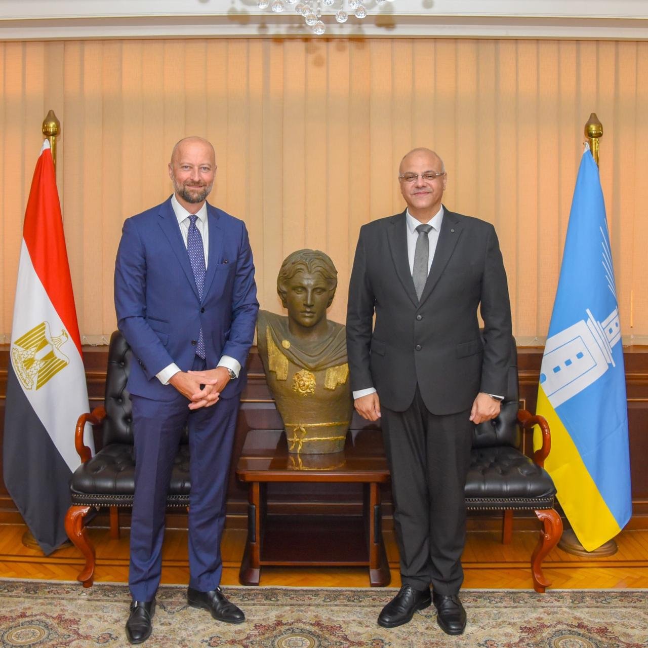 محافظ الإسكندرية