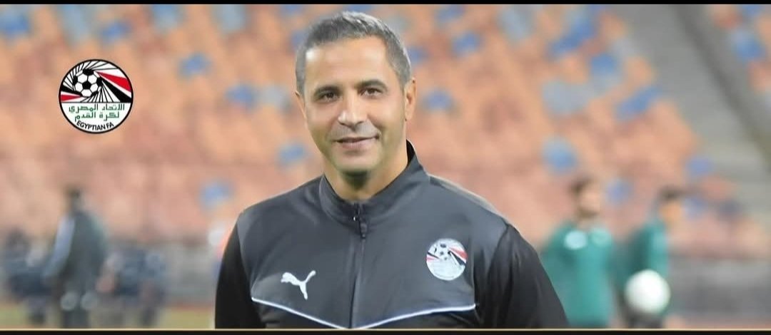 محمود عاشور حكماً لتقنية الفيديو في قمة صنداونز والترجي بدوري الأبطال