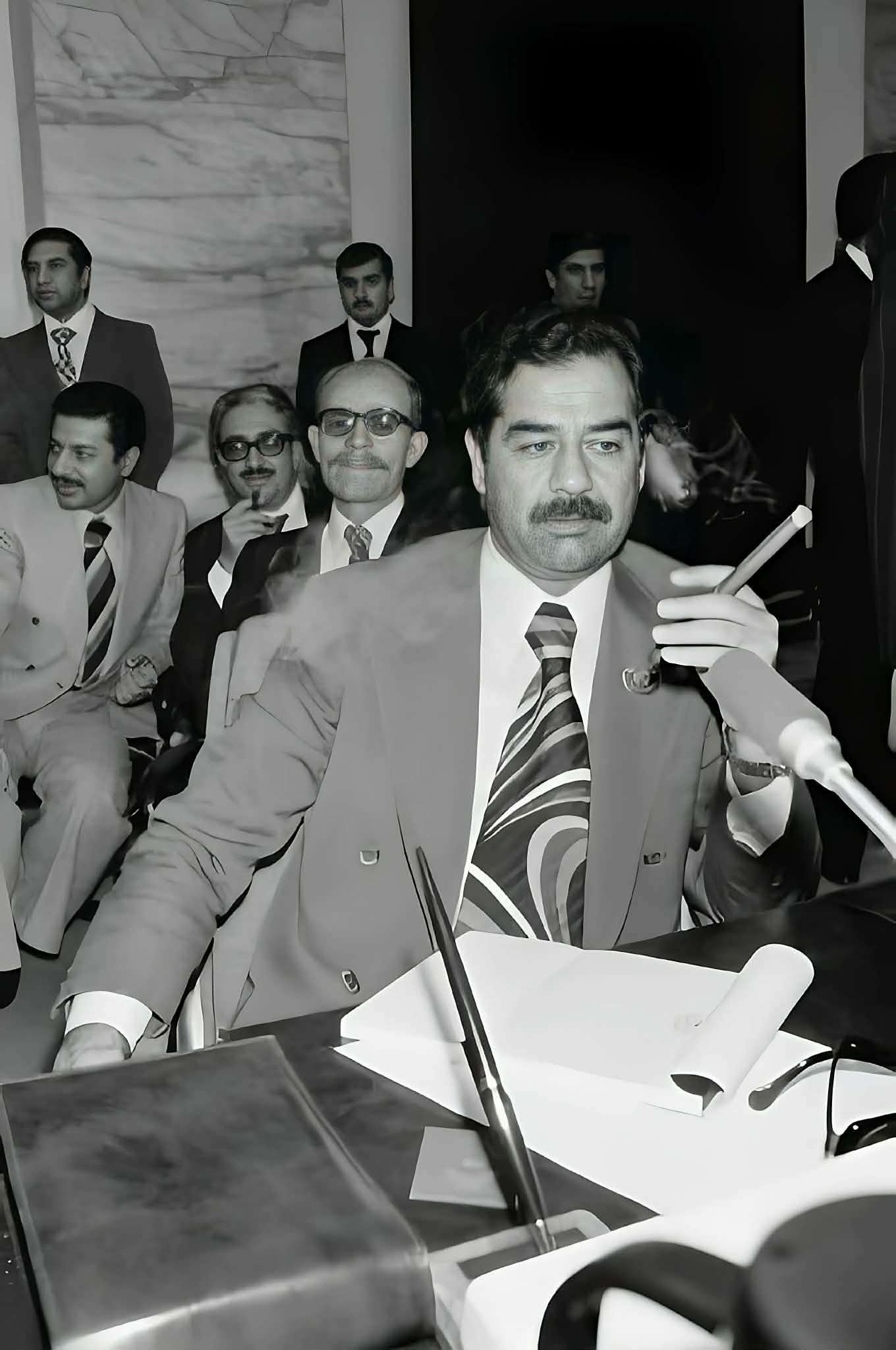 في ذكرى ميلاده.. قصة صعود وسقوط صدام حسين من زعيم العراق إلى نهاية مأساوية