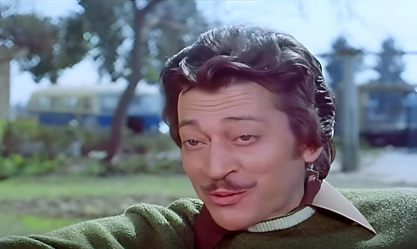 في ذكرى وفاة زين العشماوي - فنان جمع بين الدراما والكوميديا وترك إرثًا فنيًا لا يُنسى