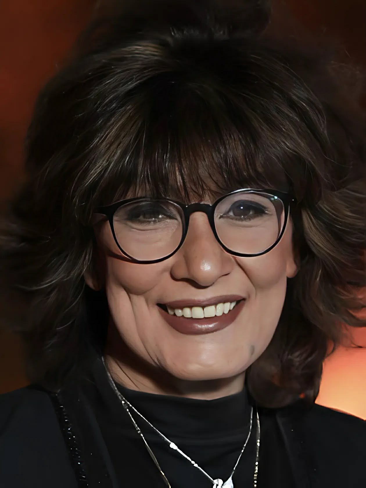 سماح أنور.. نجمة جمعت بين التمثيل والجرأة الفنية في يوم ميلادها