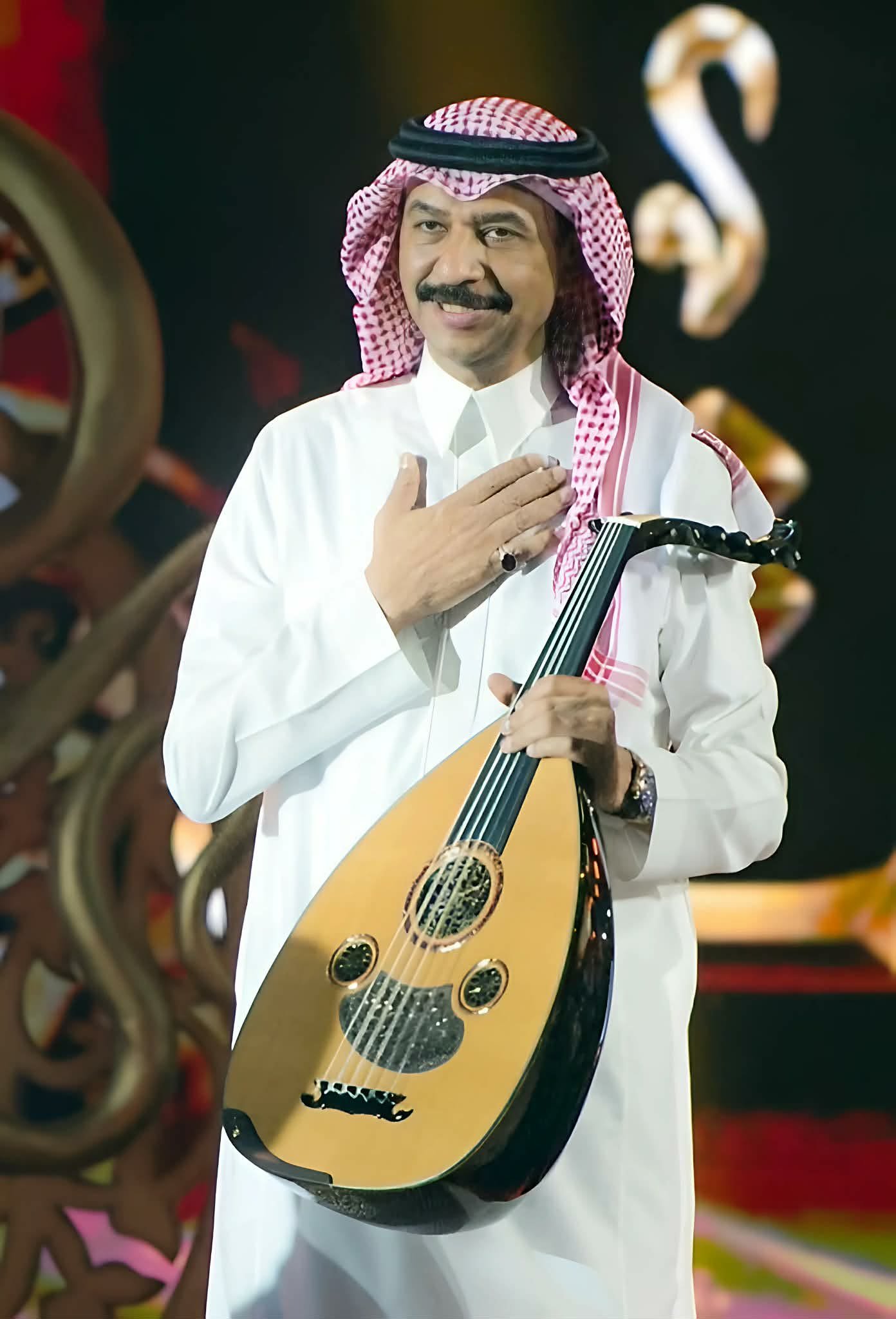 عبادي الجوهر.. رحلة “أخطبوط العود” من اليُتم إلى قمة الطرب العربي