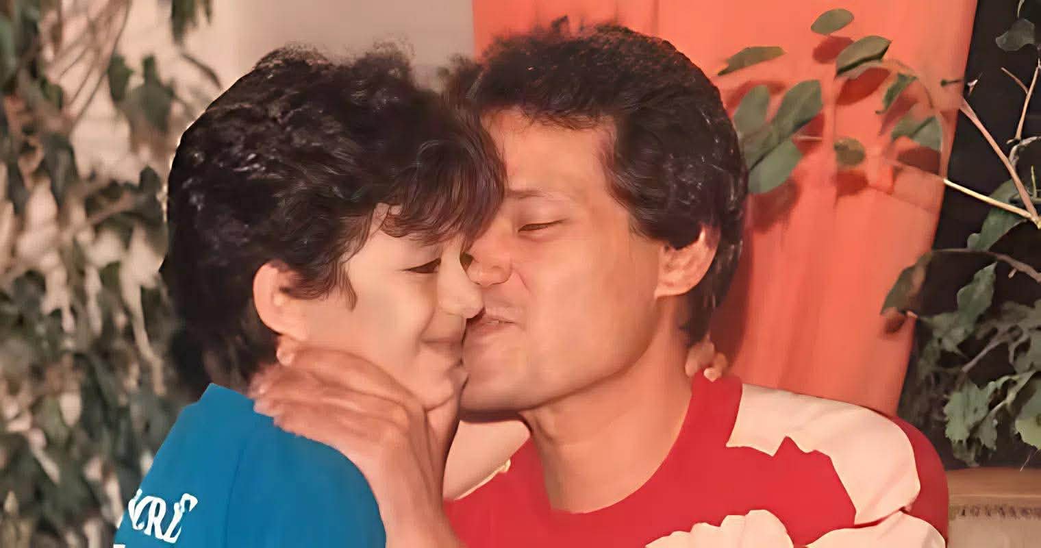 محمد يسري يحيي ذكرى رحيل والده إبراهيم يسري برسالة مؤثرة: “11 سنة وبتوحشني أكتر كل يوم”