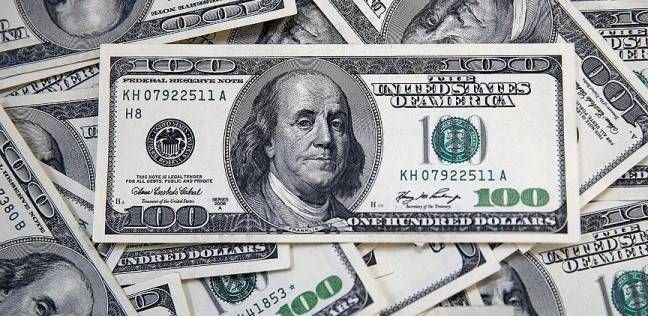 تراجع الدولار أمام الجنيه بعد قرارات البنك المركزي.. تعرف على أحدث الأسعار في البنوك