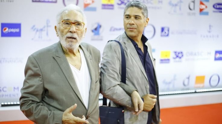 الموسيقار أحمد عبد الرحمن أبو زهرة يكشف آخر تطورات الحالة الصحية لوالده ويطمئن الجمهور