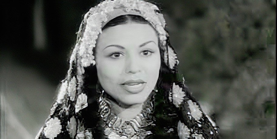 درية أحمد.. حكاية فنانة جمعت بين الغناء والتمثيل في ذكرى رحيلها