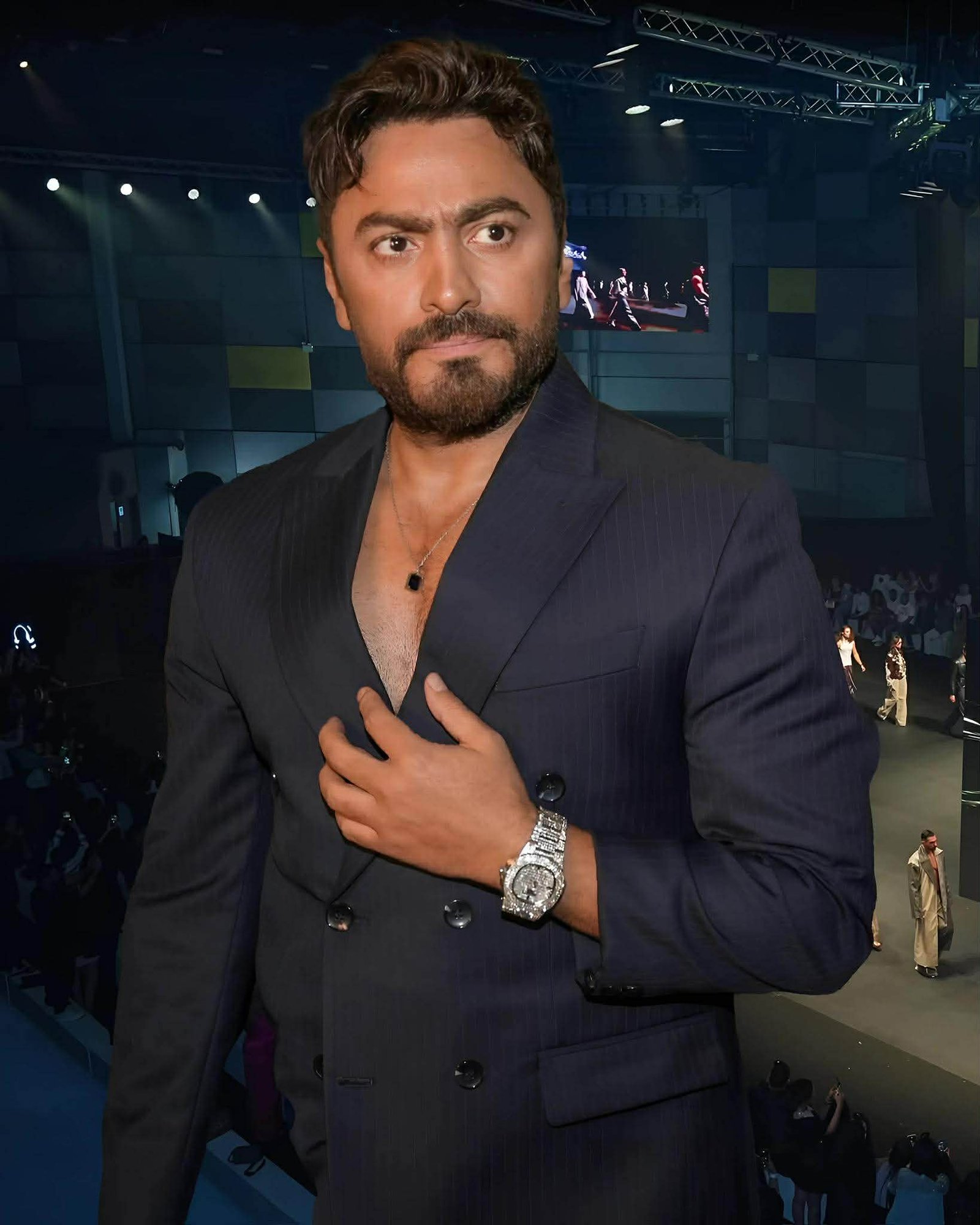 تامر حسني يشوق جمهوره لمفاجآت جديدة ويؤكد: أعمال مختلفة قادمة قريبًا