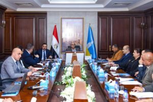 محافظ الإسكندرية يبحث دعم الاتحاد والأوليمبي والترام لحل الأزمات وتعزيز الاستقرار الرياضي 3 محافظ الإسكندرية يبحث دعم الاتحاد والأوليمبي والترام لحل الأزمات وتعزيز الاستقرار الرياضي