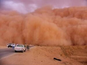 عاجل | عواصف ترابية وأمطار تضرب القاهرة غدًا.. والأرصاد تحذر من تقلبات مفاجئة وانخفاض الرؤية