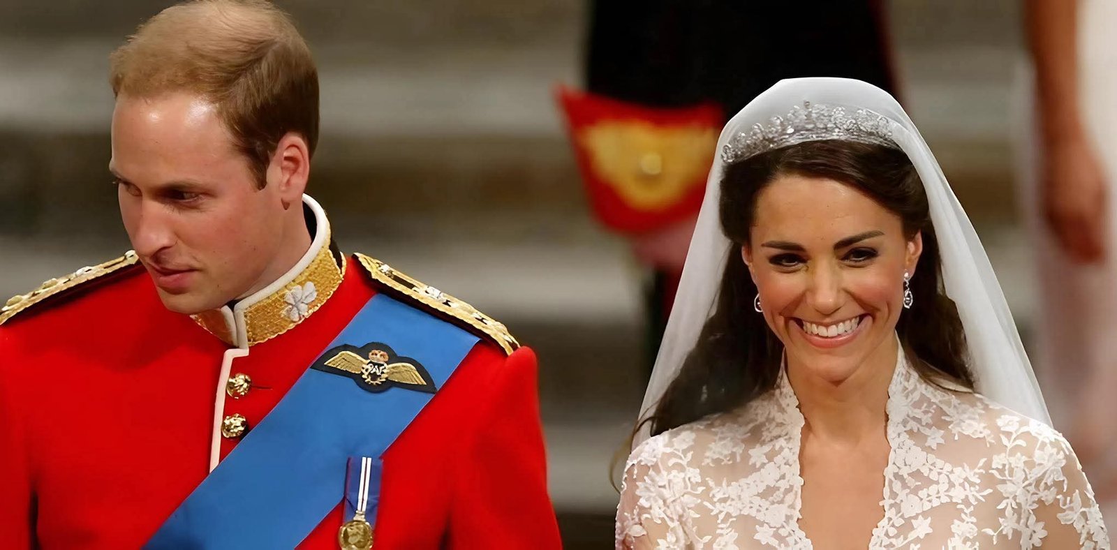 زفاف الأمير ويليام وكيت ميدلتون في 29 أبريل 2011.. قصة حب ملكية خطفت أنظار العالم