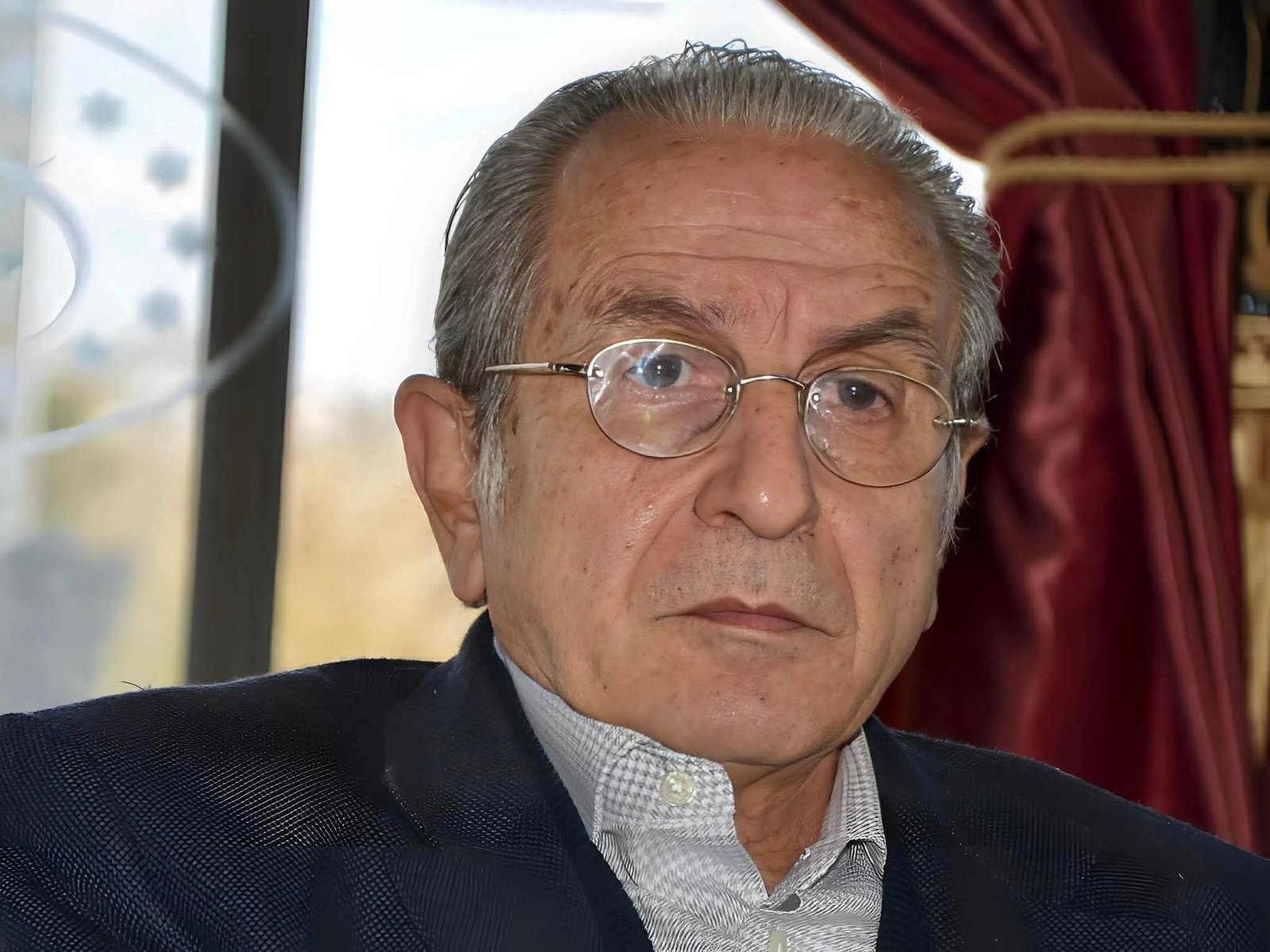 في ذكرى ميلاده.. علي بدرخان مخرج الروائع السينمائية وشريك نجاح سعاد حسني