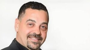 مفاجآت قوية في “ولاد رزق 4”.. طارق العريان يعلن تغيير كل شيء 3 مفاجآت قوية في “ولاد رزق 4”.. طارق العريان يعلن تغيير كل شيء