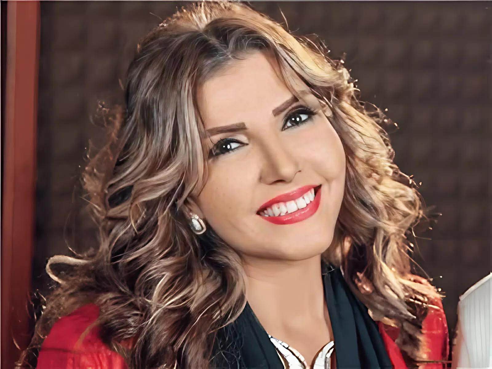 نادية مصطفى