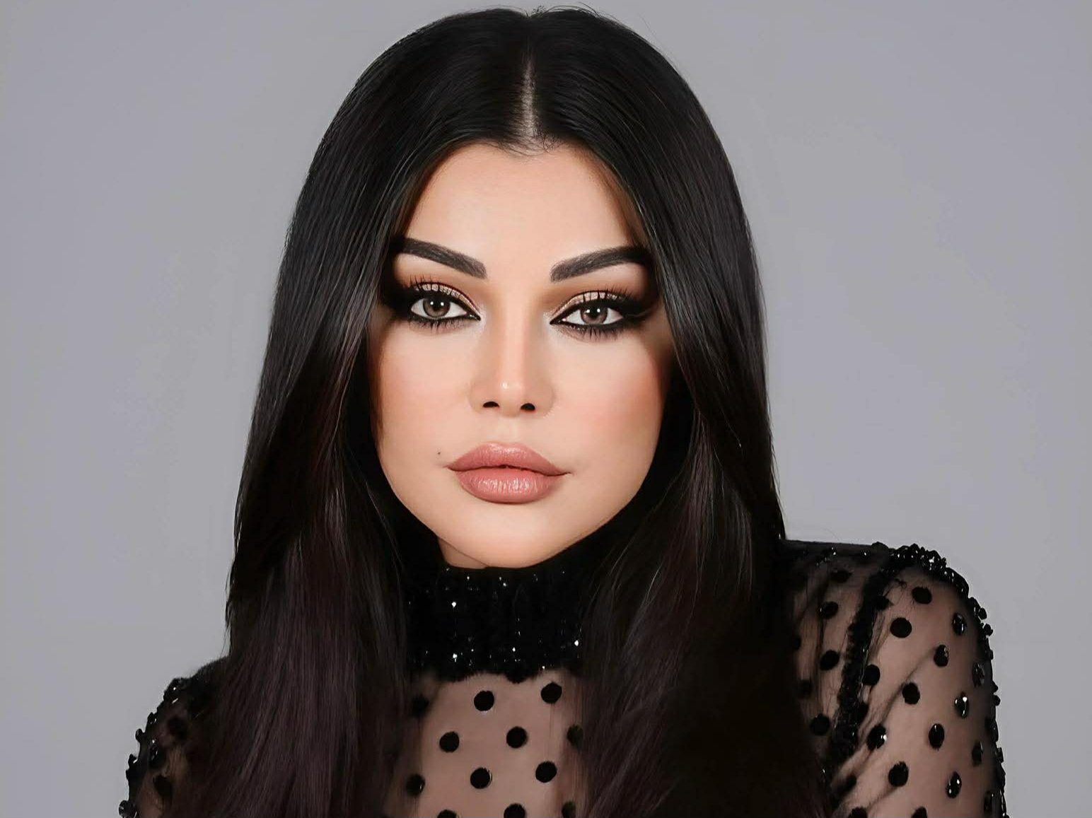 “مش هنغني والناس حزينة”.. الشامي يكشف سبب تأجيل حفله مع هيفاء وهبي