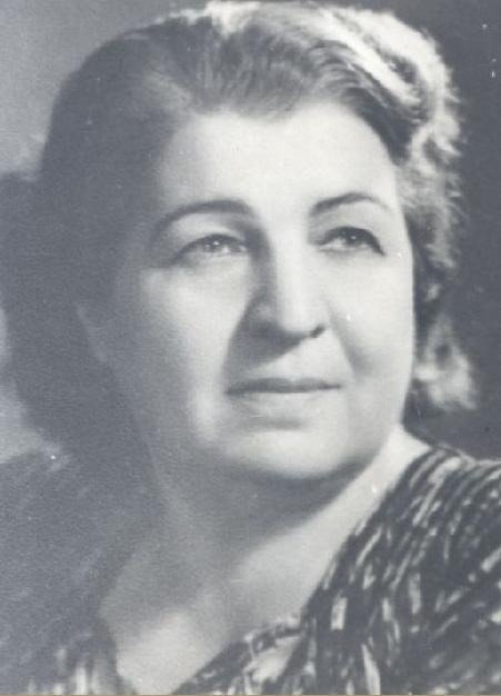 روز اليوسف سيدة الصحافة التي تحدت الأزمات وصنعت إمبراطورية إعلامية من لا شيء