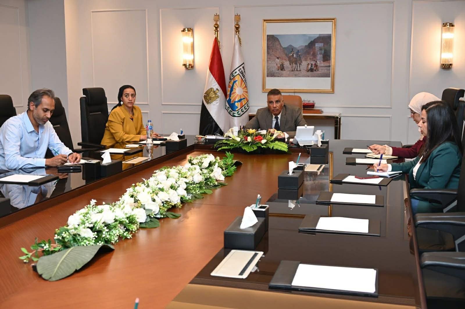 محافظ جنوب سيناء يتابع ملفات التنمية والخدمات باجتماع موسع عبر الفيديو كونفرانس مع رؤساء المدن 3 محافظ جنوب سيناء يتابع ملفات التنمية والخدمات باجتماع موسع عبر الفيديو كونفرانس مع رؤساء المدن