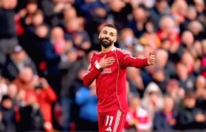 لحظة الوداع … محمد صلاح يقترب من وداع ليفربول في مواجهة برينتفورد على ملعب أنفيلد