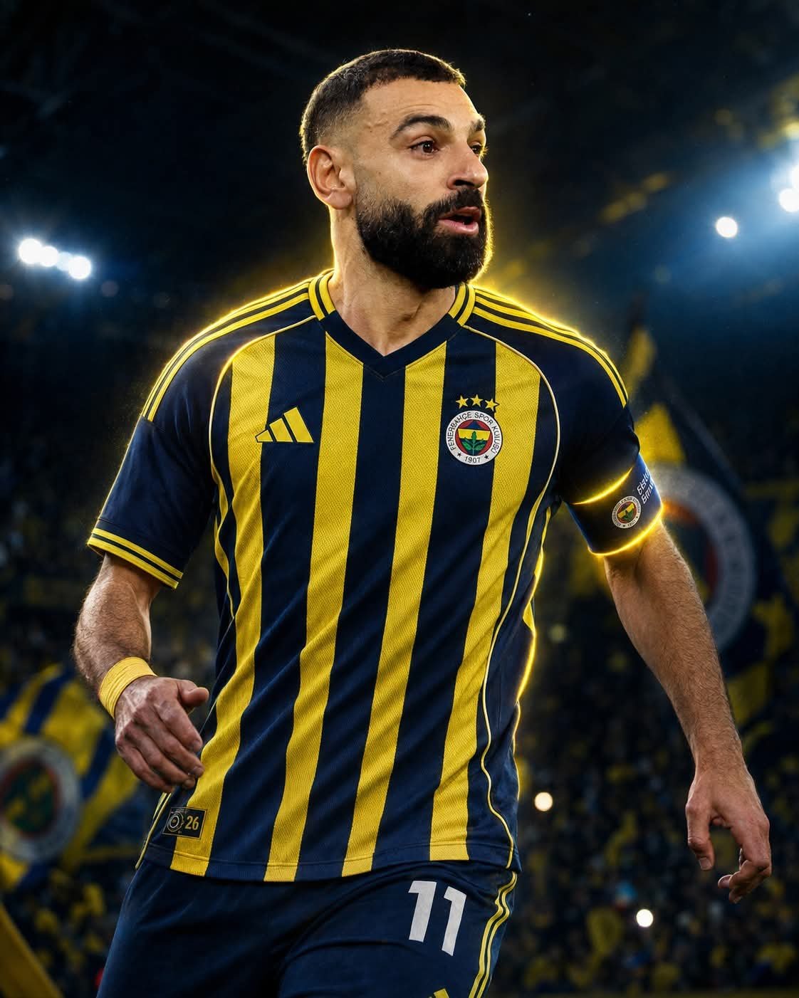 محمد صلاح وفنربخشة أصبحا حديث مواقع التواصل الاجتماعي خلال الساعات الماضية، بعد تداول تقارير صحفية تركية كشفت عن وجود عرض رسمي ضخم من نادي فنربخشة التركي للتعاقد مع نجم منتخب مصر وليفربول الإنجليزي خلال فترة الانتقالات المقبلة. وبحسب ما نشرته صحيفة “aspor” التركية، فإن نادي فنربخشة قدم عرضًا رسميًا للتعاقد مع محمد صلاح لمدة 3 سنوات، في صفقة قد تُعد واحدة من أكبر صفقات النادي التركي في السنوات الأخيرة. تفاصيل عرض محمد صلاح وفنربخشة وأكدت التقارير أن عرض محمد صلاح وفنربخشة يتضمن حصول النجم المصري على 20 مليون يورو في الموسم الواحد، بإجمالي يصل إلى 60 مليون يورو طوال مدة التعاقد. وأشارت الصحيفة إلى أن اللاعب ينظر إلى المشروع الرياضي بشكل إيجابي، خاصة مع رغبة فنربخشة في تكوين فريق قوي قادر على المنافسة محليًا وأوروبيًا. مستقبل محمد صلاح مع ليفربول ويعيش محمد صلاح فترة مهمة في مسيرته الكروية، وسط حالة من الجدل حول مستقبله مع ليفربول، خاصة مع اهتمام عدة أندية أوروبية وعربية بالحصول على خدماته. وأثارت أخبار محمد صلاح وفنربخشة تفاعلًا واسعًا بين جماهير الكرة المصرية والعالمية، في ظل الشعبية الكبيرة التي يتمتع بها قائد منتخب مصر. فنربخشة يحلم بضم محمد صلاح ويأمل نادي فنربخشة في حسم صفقة محمد صلاح باعتبارها خطوة تاريخية للنادي التركي، لما يمتلكه اللاعب من خبرات كبيرة ومسيرة حافلة بالإنجازات مع ليفربول ومنتخب مصر. ويُعد محمد صلاح أحد أبرز نجوم كرة القدم العالمية خلال السنوات الأخيرة، بعدما حقق العديد من البطولات الفردية والجماعية، ليصبح من أهم اللاعبين العرب في تاريخ اللعبة