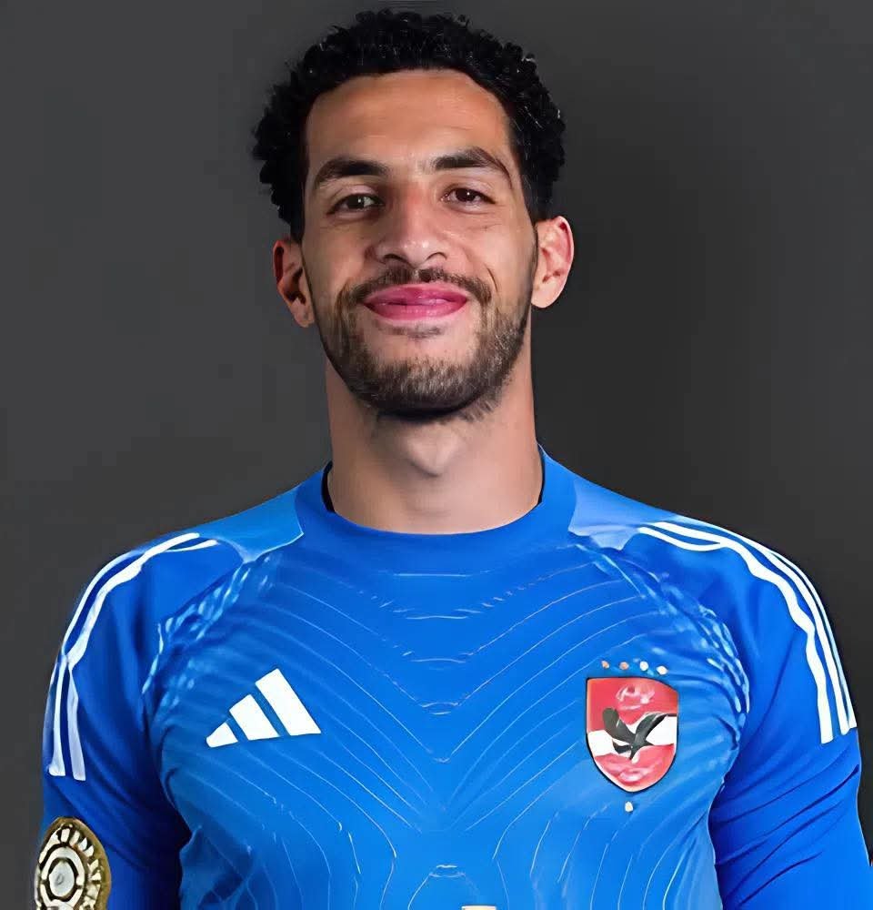 مصطفى شوبير جاهز لمواجهة المصري.. طبيب الأهلي يعلن مشاركته في التدريبات الجماعية اليوم