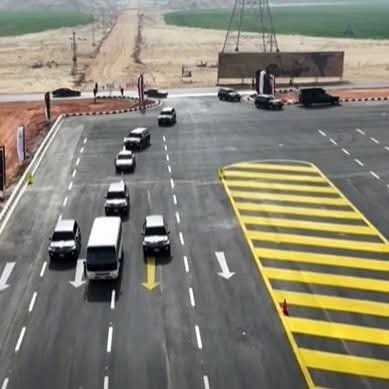 الرئيس السيسي يصل إلى مقر افتتاح مشروع الدلتا الجديدة بالضبعة لتعزيز الأمن الغذائي والتنمية الزراعية