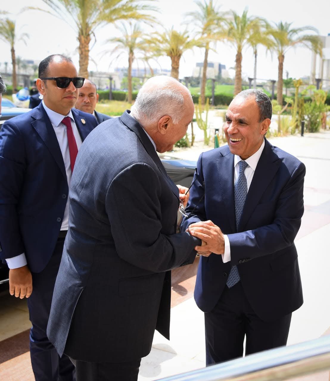 وزير الخارجية يستقبل وزير الشئون الخارجية الجزائري بالقاهرة 