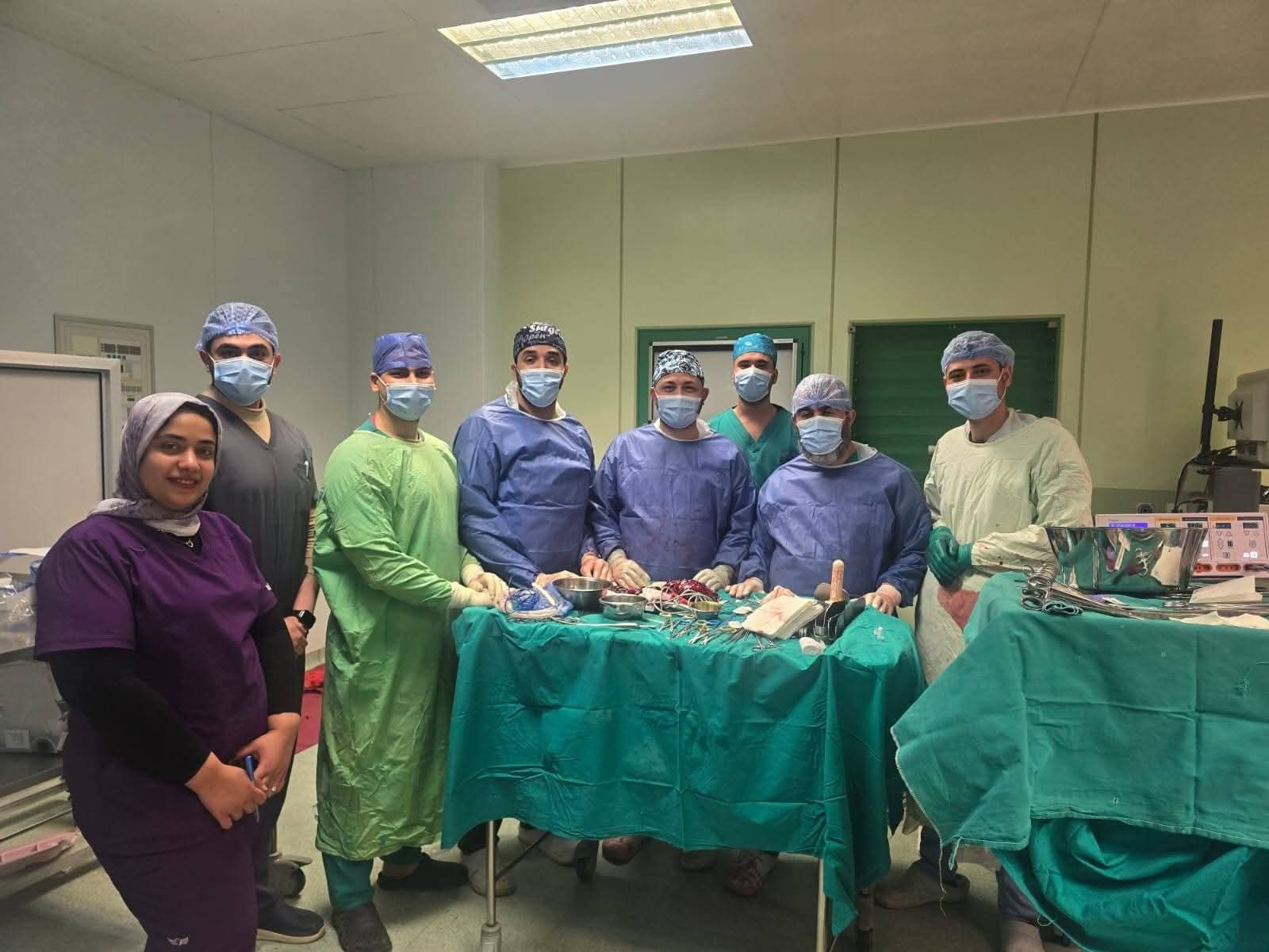 التعليم العالي: معهد الكبد القومي بجامعة المنوفية ينجح في إنقاذ فتاة من نزيف داخلي وتهتك حاد بالكبد