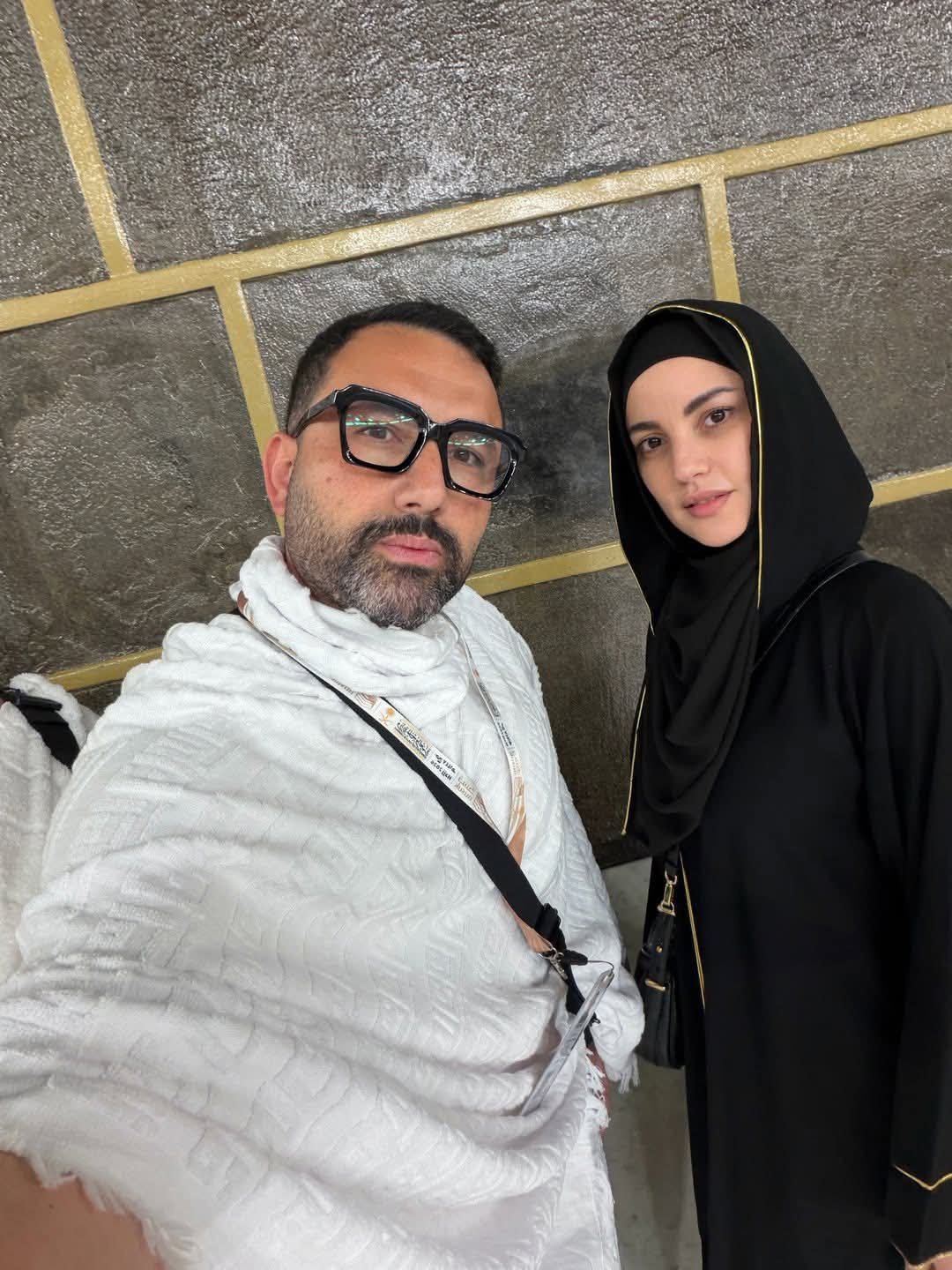درة تدعو بالقبول والعفو أثناء أداء مناسك الحج
