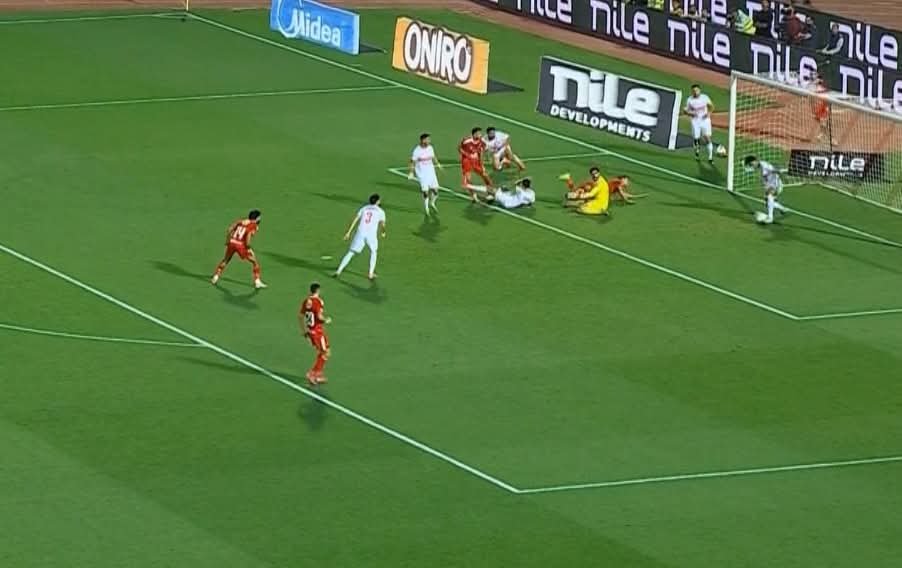الأهلي يسحق الزمالك بثلاثية.. الأهلي يحيي آماله في سباق دوري نايل