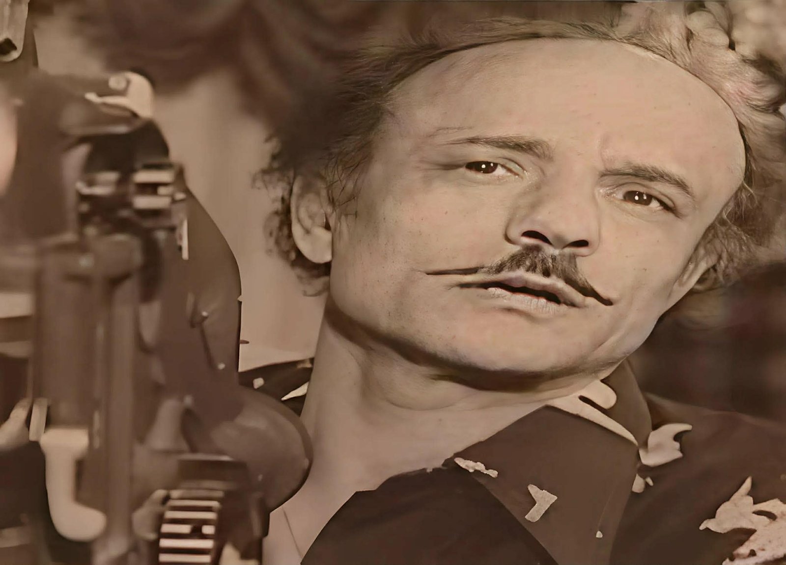 ذكرى ميلاد حسام الدين مصطفى.. مسيرة مخرج جمع بين الأكشن والتنوع الفني في السينما المصرية