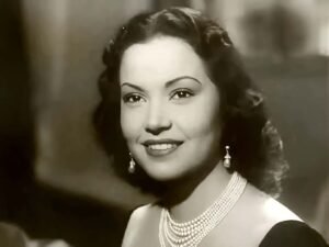 وفاة مديحة يسري.. سمراء النيل التي صنعت تاريخًا خالدًا في السينما المصرية