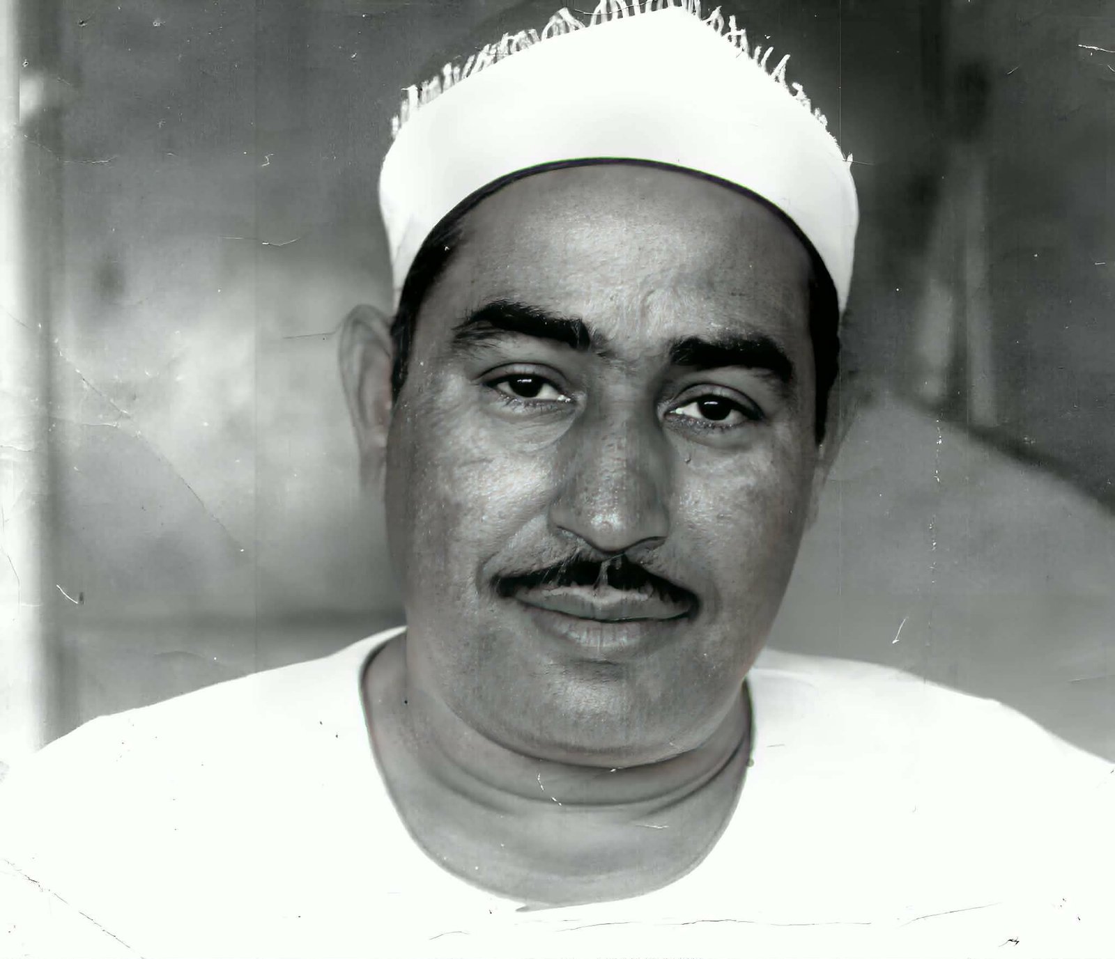 في ذكرى وفاة الشيخ الطبلاوي.. رحلة صوتٍ خاشعٍ خلدته التلاوة في قلوب الملايين