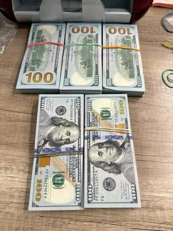 سعر الدولار اليوم الجمعة 15 مايو 2026 أمام الجنيه المصري.. استقرار نسبي بالبنوك وتحركات محدودة في السوق