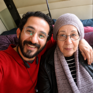 وفاة والدة أحمد حلمي.. محمد إمام يوجه رسالة عزاء مؤثرة