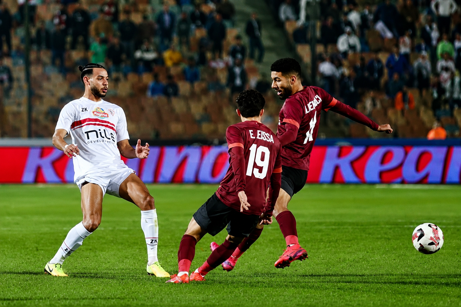 الزمالك وسيراميكا.. الأبيض يقترب من حسم لقب الدوري المصري