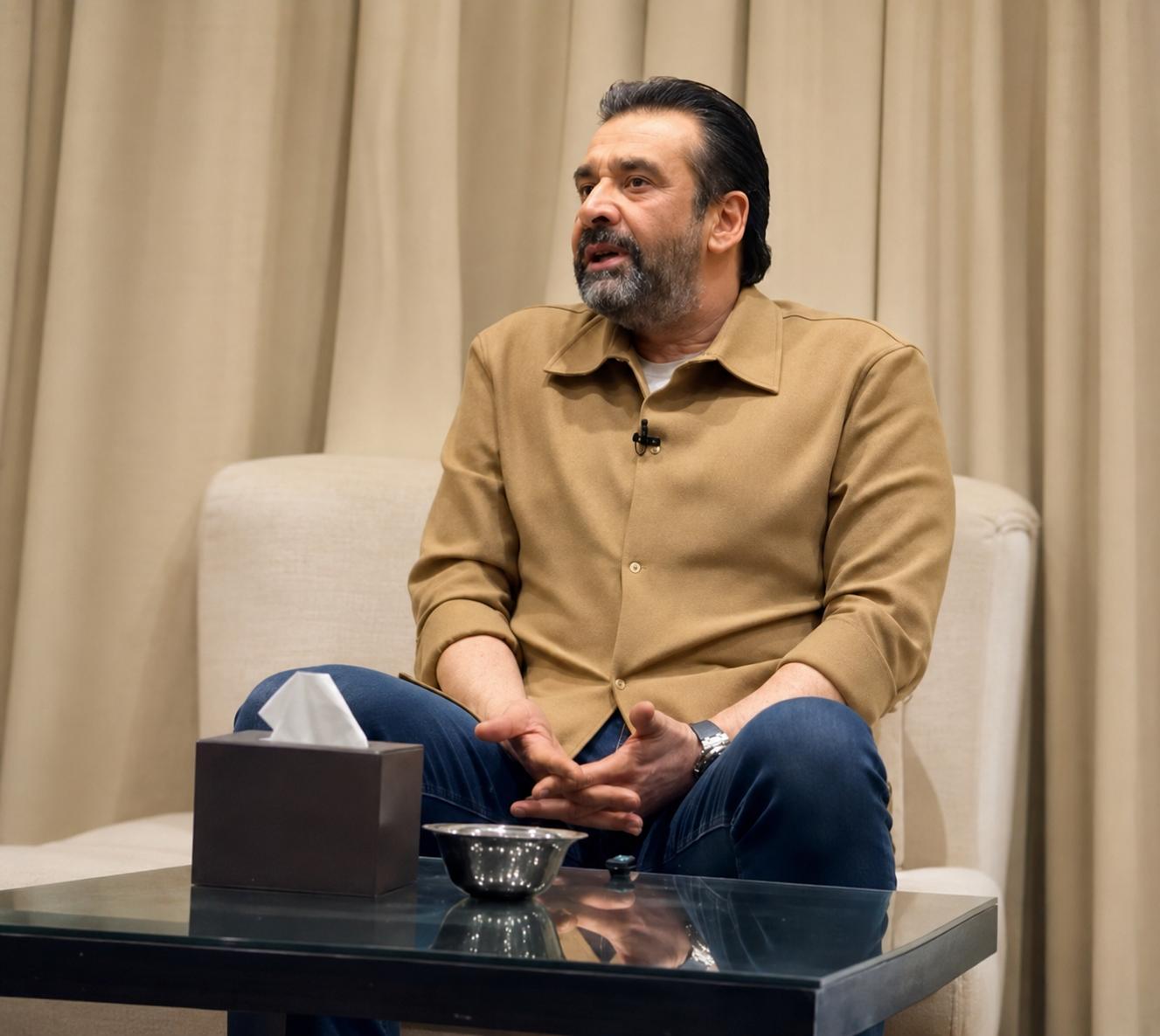 كريم عبد العزيز: لا أؤمن بفكرة “النمبر وان”.. النجاح الحقيقي في الاستمرار والتوفيق من الله