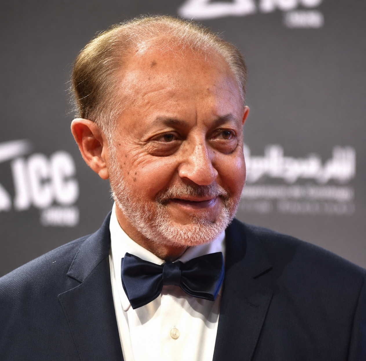 عبد العزيز مخيون يهنئ الشعب المصري والأمة الإسلامية بعيد الفطر المبارك برسالة مؤثرة