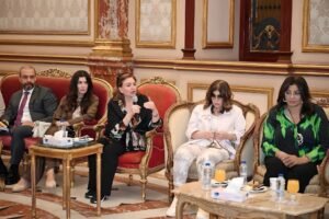إلهام شاهين تشكر مجلس الشيوخ بعد مناقشة قانون حماية الملكية الفكرية وحقوق الأداء العلني للفنانين