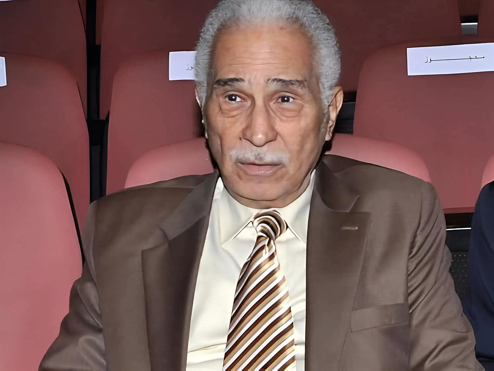 وفاة الفنان عبد الرحمن أبو زهرة بعد صراع مع المرض.. نهاية رحلة فنية استثنائية عمرها عقود