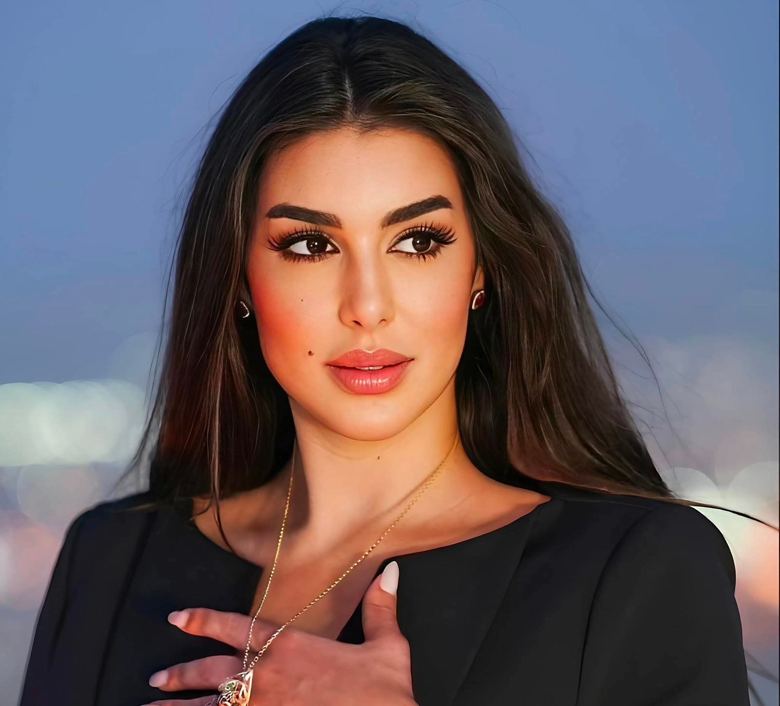 ياسمين صبري تتحدث عن ضغوط السوشيال ميديا: النجاح الظاهر لا يعكس الحقيقة كاملة